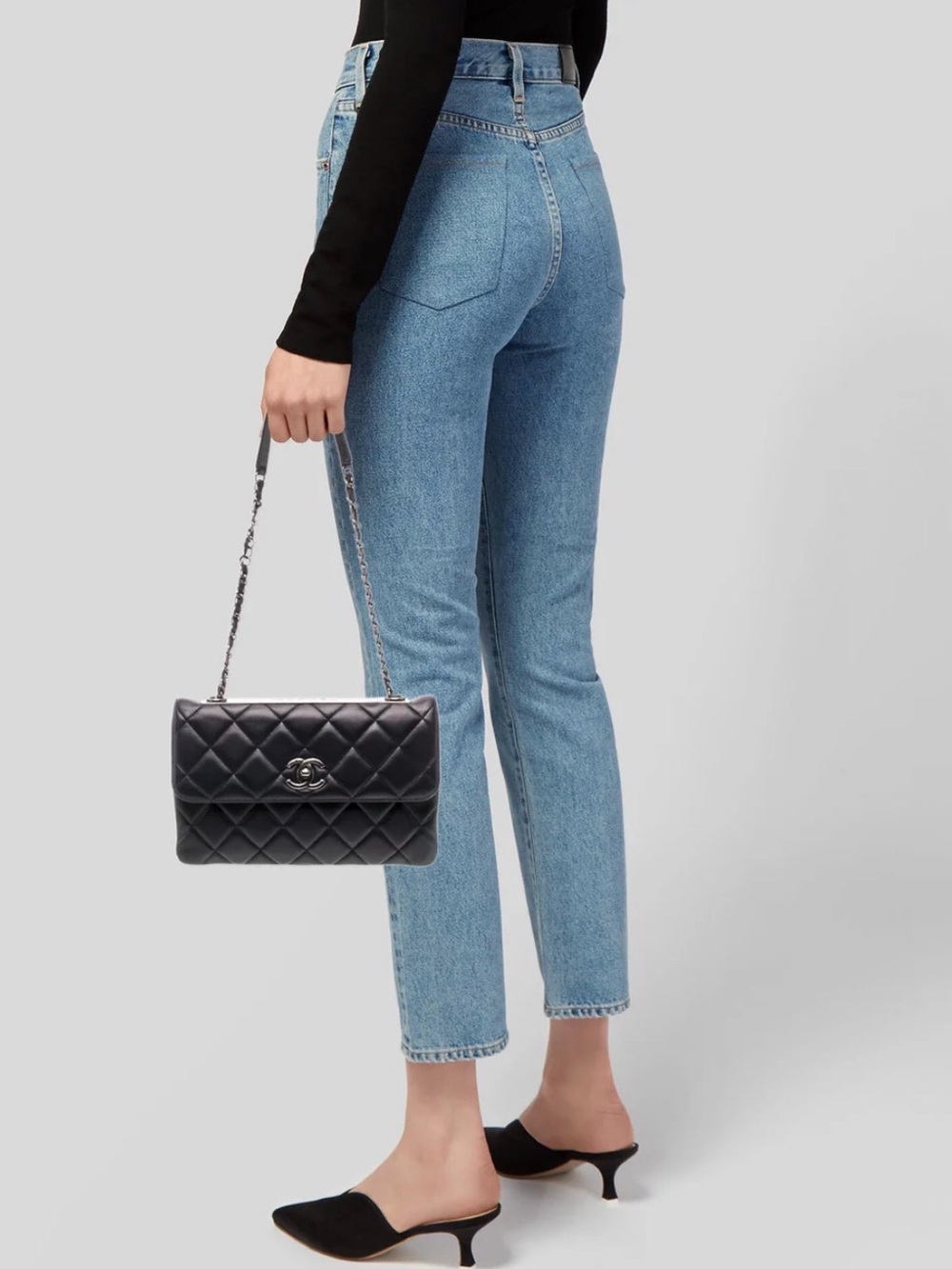 Chanel Trendy CC Shoulder Flap Bag in Black - Picture 14 of 15